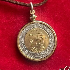 Mexico coin pendant necklace
